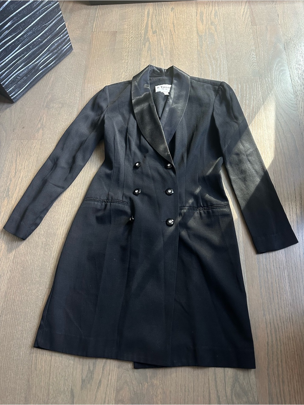 J.Taylor Black Double-Breasted Long Blazer